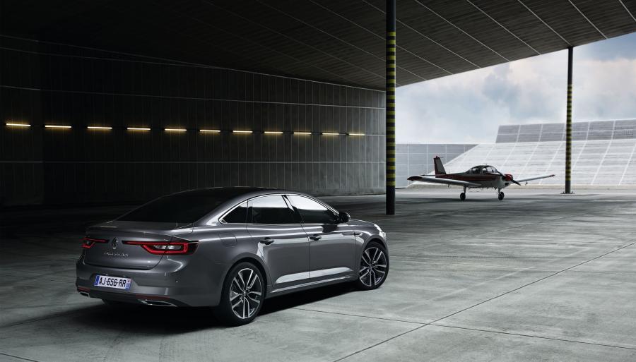  Renault Talisman 2015 года  (фото 22 из 37)